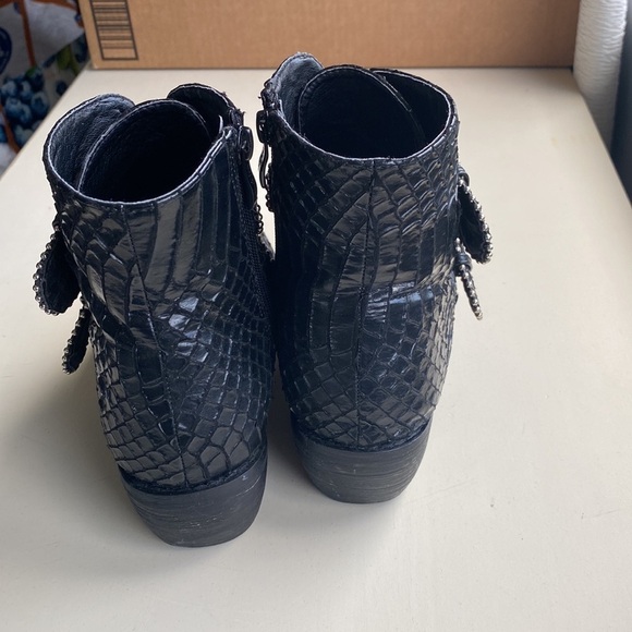 Wanted moto buckle booties, black size 8 - Picture 4 of 8